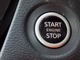 プッシュスタートシステム装備。エンジンスタートは、このボタンを押すだけです。