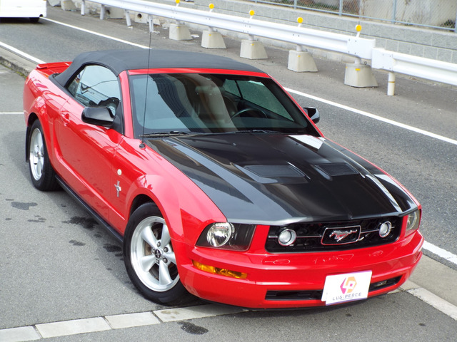 フォード マスタングコンバーチブル V6 プレミアム  大阪府の詳細画像 その16