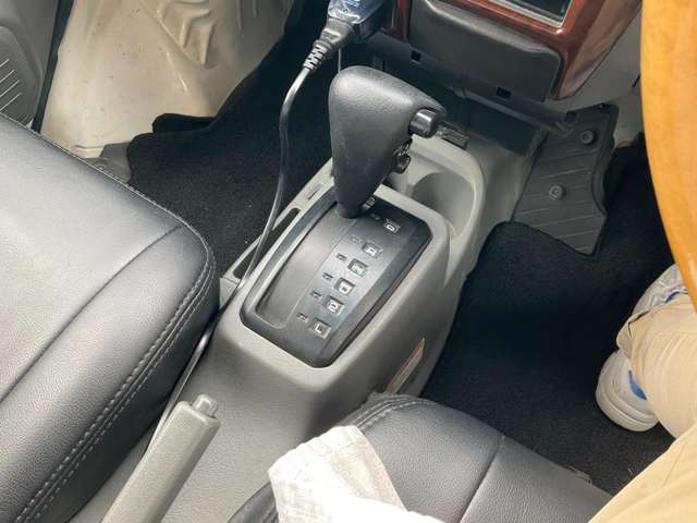 2008 Mitsubishi Minicab Van – thumbnail 11