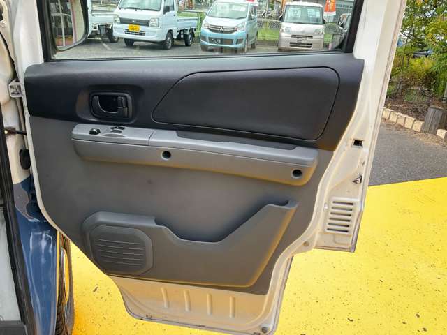 2008 Mitsubishi Minicab Van – thumbnail 17