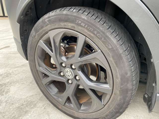 タイヤは消耗品です！カーショップ神戸では定期点検でタイヤのチェックも行っております！