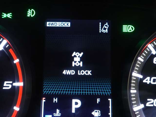 ４ＷＤ　ＬＯＣＫモード