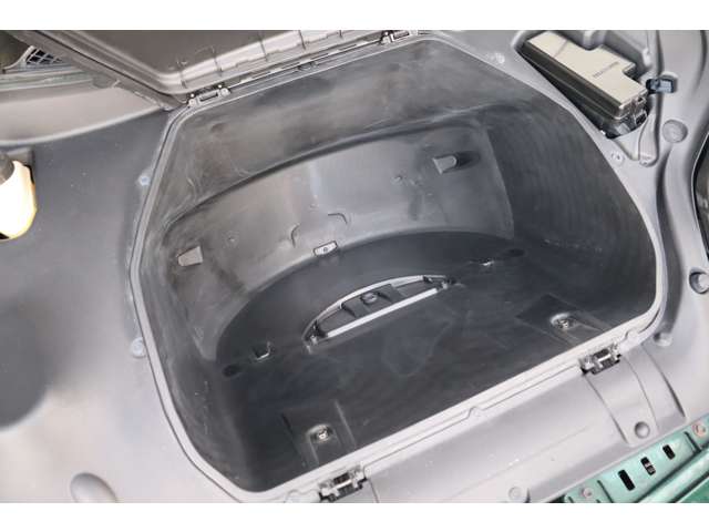 2002 Toyota MR-S – thumbnail 44