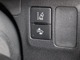 衝突回避支援パッケージ「Toyota Safety Sense」において、昼間の歩行者も検知対象に加えた「プリクラッシュセーフティ（レーザーレーダー＋単眼カメラ）」を採用しています。