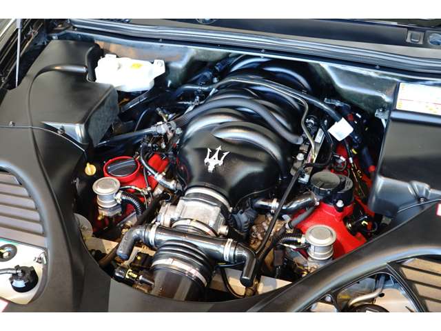 マセラティ クアトロポルテ スポーツGT S 赤内装 右H V8エンジン シ-トヒ-タ TV 福岡県の詳細画像 その16