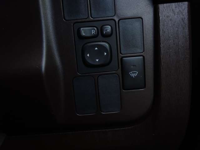 トヨタ パッソ 1.0 X Lパッケージ キリリ 4WD ナビ キーレス 横滑り防止 ワンオーナー 青森県の詳細画像 その10