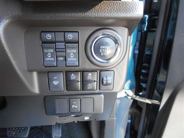 トヨタ ルーミー 1.0 G 4WD 両側電動ドア スターター バックカメラ 青森県の詳細画像 その13