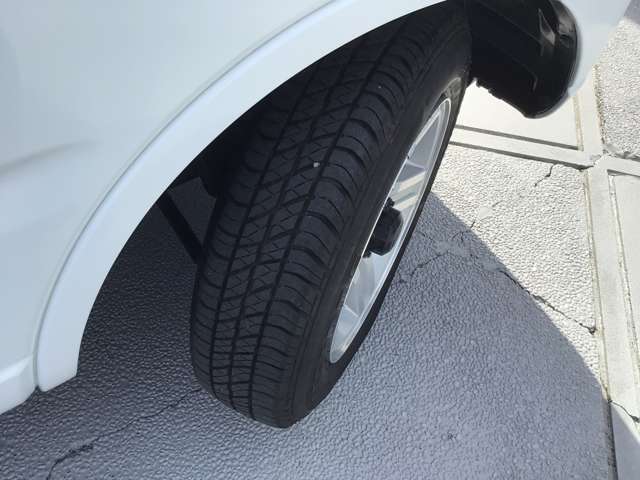 タイヤの溝もまだ大丈夫。