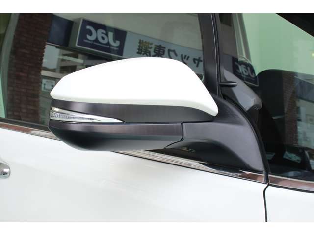 トヨタ エスクァイア 2.0 Gi プレミアムパッケージ 4WD ワンオーナーユーザー様直接買取車両 兵庫県の詳細画像 その18