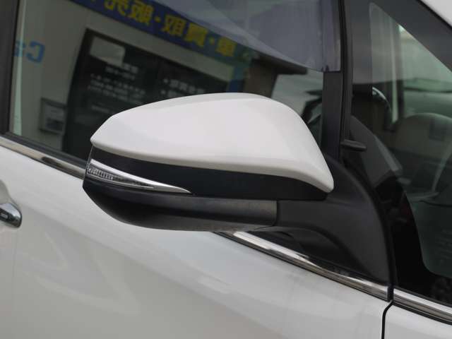 トヨタ エスクァイア 2.0 Gi 4WD 買取1オーナー ナビTV LED 黒革 長野県の詳細画像 その7