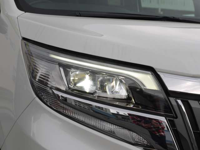 トヨタ エスクァイア 2.0 Gi 4WD 買取1オーナー ナビTV LED 黒革 長野県の詳細画像 その8