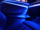 ナイトドライブを美しく演出してくれる、間接照明のアンビエントライトは、ＢＭＷのイルミネーションで定番のアンバーの他に、ブルーやホワイトなど、お好きなカラーに変更が可能です。