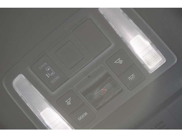 トヨタ ヴォクシー 2.0 S-G 電動ドア 衝突軽減 LEDライト 7人乗 滋賀県の詳細画像 その19