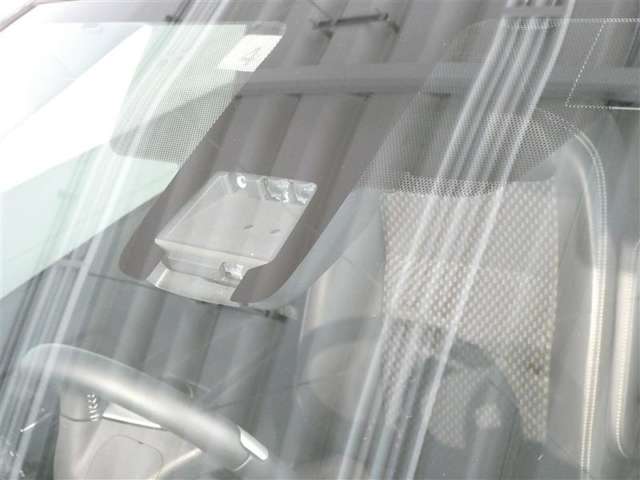 トヨタ アクア 1.5 X-URBAN ソリッド メモリーナビ・バックモニター・ETC付き 岐阜県の詳細画像 その2
