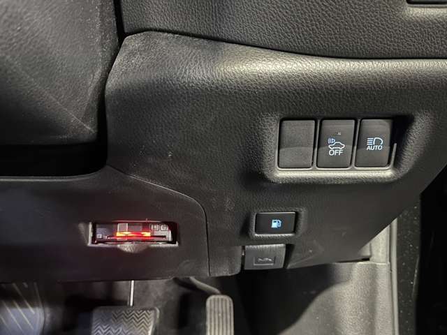 トヨタ C-HR ハイブリッド 1.8 G BLITZ車高調整式サスペンション 大阪府の詳細画像 その12