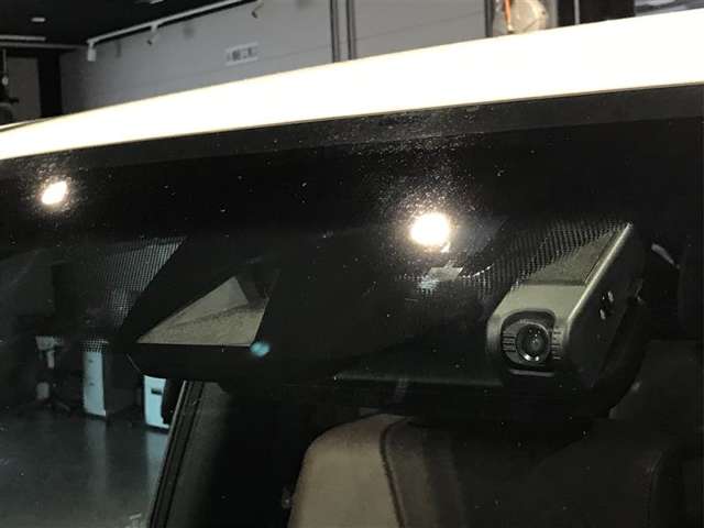 トヨタ ランドクルーザー200 4.6 ZX 4WD 本革 Bカメラ ETC 宮崎県の詳細画像 その3