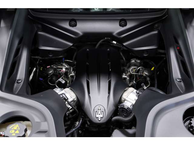 3 L、V6ツインスクロールターボエンジンが出力630 PS、730 N・mを発生させます（メーカーカタログ値参照）。
