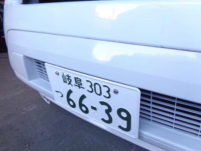 フォード エクスプローラー XLT 4WD ESPELIR・マフラー加工・バンパー白塗装 岐阜県の詳細画像 その11
