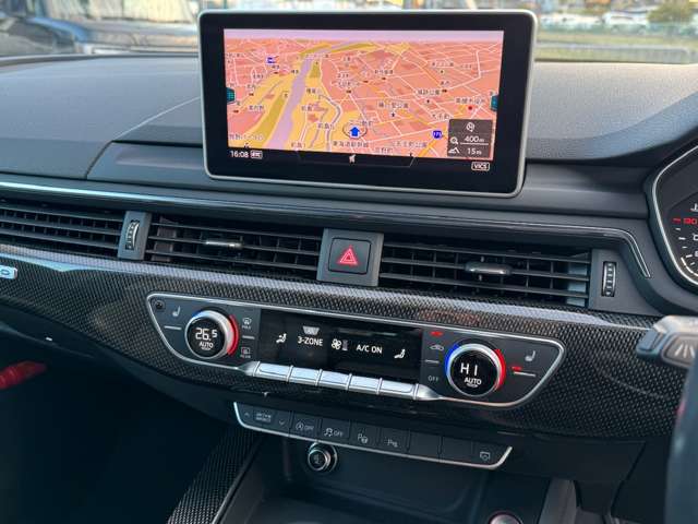 アウディ S4アバント 3.0 4WD マトリスクLED バーチャルコック パノラマ 大阪府の詳細画像 その8