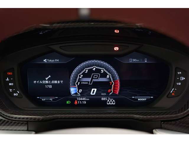 ■Elegante Leather ■Q-Citura with Leather ■Multi-function steering wheel in colored smooth leather ■Big Interior Carbon Package on Front Consolle ■Advanced 3D Bang＆Olufsen Soud System