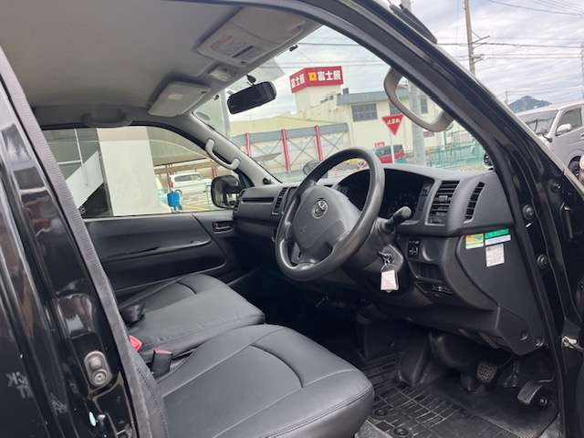 トヨタ ハイエースバン ロングDXGLパッケージ4WD 3人乗 ディーゼル ナビ AW ETC 静岡県の詳細画像 その9