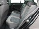 リヤシートには、サイドエアバックが標準装備されています。ＩＳＯＦＩＸ対応のチャイルドシートも取付可能です。
