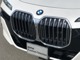 BMWキドニー・グリル アイコニック・グロー　停車時に加え走行時にもキドニー・グリルを光で浮かび上がらせます