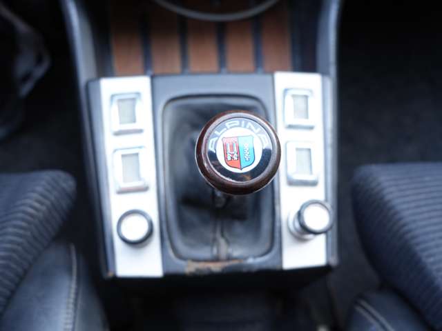 ＢＭＷアルピナ BMW アルピナ 3.0CSL Bat Mobile 1次型 インカオレンジ 茨城県の詳細画像 その17