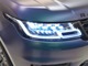 【ピクセルLEDヘッドライト】ランドローバーのレンジローバーなどの車両に採用されるレーザー技術を利用したヘッドライトのこと。 非常に高い輝度を持っていて、500m以上先の道路も照らすことができる。