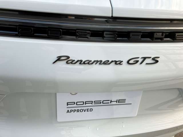 ポルシェ パナメーラ GTS PDK 4WD スポクロ スポエキ PASM サンルーフ 新潟県の詳細画像 その14