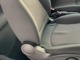 運転席シートのコンディション　座面には使用感が有りますが、背もたれ外側は綺麗な状態です。
