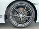 ポルシェ認証タイヤはニュルブルクリンクで鍛えられた専用品になります