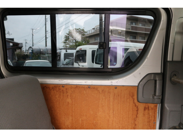 トヨタ ハイエースバン 2.5 DX ロング ディーゼルターボ ETC フィルム 東京都の詳細画像 その11