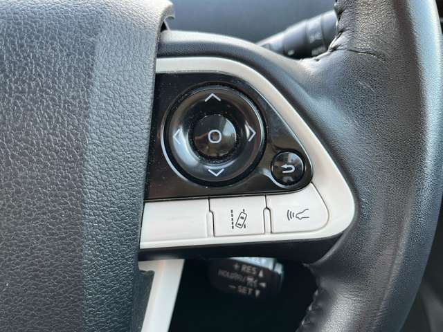 トヨタ プリウス 1.8 S E-Four 4WD 社外メモリーナビ 寒冷地仕様 ドラレコ 北海道の詳細画像 その11