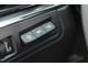 ヘッドアップディスプレイはドライバー様の目線の移動を少なくすることが出来るので、安全にも一役買っています。
