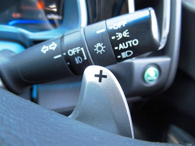 CTBA・クルーズコントロール・ナビTV・Bluetooth・DVD再生・CD・ETC・シートヒーター・Hレザー・AUTOライト・LEDライト・ステアシフト・フロアマット・純正16AW
