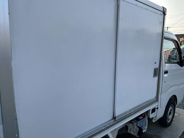 ダイハツ ハイゼットトラック 660 カラー鋼板簡易保冷車 ハイルーフ  福岡県の詳細画像 その9