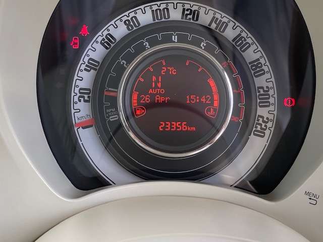 フィアット 500(チンクエチェント) 1.2 ポップ ワンオーナー ETC CarPlay 新潟県の詳細画像 その11