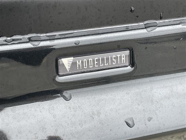 【モデリスタ（ＭＯＤＥＬＬＩＳＴＡ）】メーカーオプションのトヨタの純正エアロ（ドレスアップパーツ）が装着されています！スポーティでエモーショナルな外観をお楽しみください。