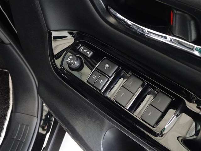 トヨタ ヴォクシー 1.8 ハイブリッド ZS 煌III LEDヘッドランプ 衝突被害軽減システム 福岡県の詳細画像 その17