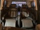 ２列４人乗りキャプテンシートで後席は左右ともパワーシート＆シートヒーター＆オットマン機能装備されております。