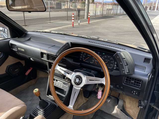 いすゞ ジェミニ 1.6 ZZ ハンドリングバイロータス  栃木県の詳細画像 その9