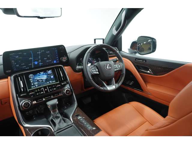 レクサス LX 600 エグゼクティブ 4WD リアモニター サンルーフ 本革オレンジ 大阪府の詳細画像 その15