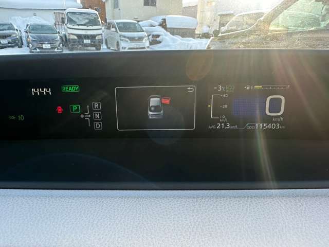 トヨタ プリウス 1.8 A ツーリングセレクション E-Four 4WD 地デジナビ Bカメラ Bluetooth エンスタ 北海道の詳細画像 その18