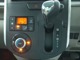 【オートエアコン】　こちらのお車は温度調節がカンタンにできるオートエアコンがついてます！