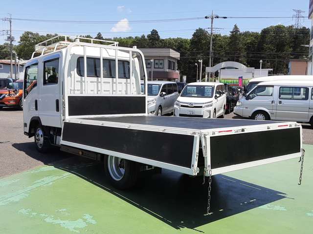 いすゞ エルフ 3.0Dターボ ハイキャブロング Wキャブ 6人乗り 1.8t積 全席パワーウィンドウ 埼玉県の詳細画像 その18