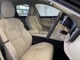 Plus専用レザーシートは運転席助手席とも電動ランバーサポート等といった便利な機能がご利用いただけます。