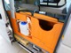 エンゲル製１４Lポータブル冷蔵庫の入るスペースが備わっています。ポリタンク２０L給水　排水設置型タンク