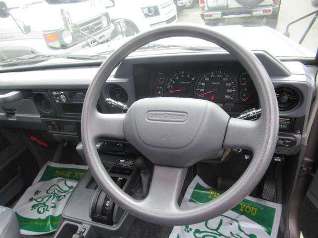 トヨタ ランドクルーザー70 4.2 ZX ディーゼル 4WD ウインチ サンルーフ アルミ 福岡県の詳細画像 その16
