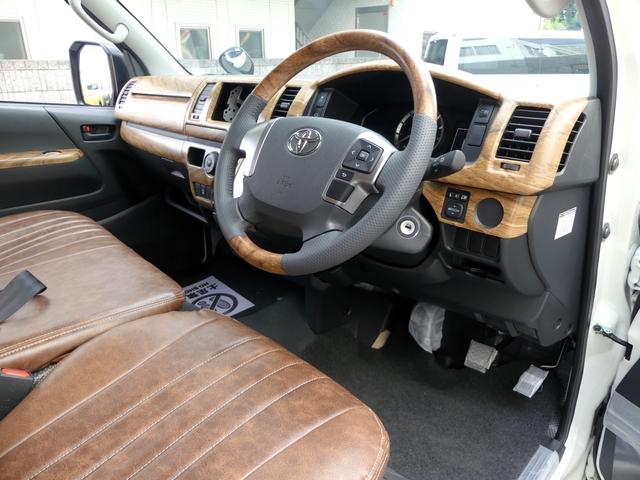 トヨタ ハイエースバン 2.0 DX ロング 新車 ウッドパネル 群馬県の詳細画像 その17